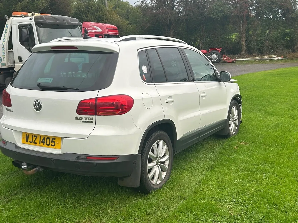 Vw Tiguan Car - Image 4