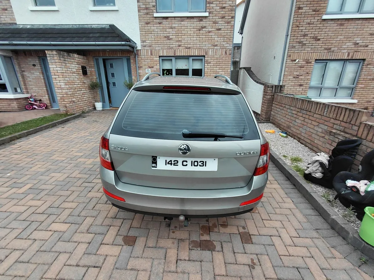 Skoda Octavia Elegance Estate 2014 Fresh NCT Nov26 - Image 4