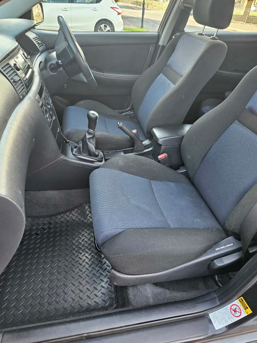 Toyota Corolla 1.4 - Image 4