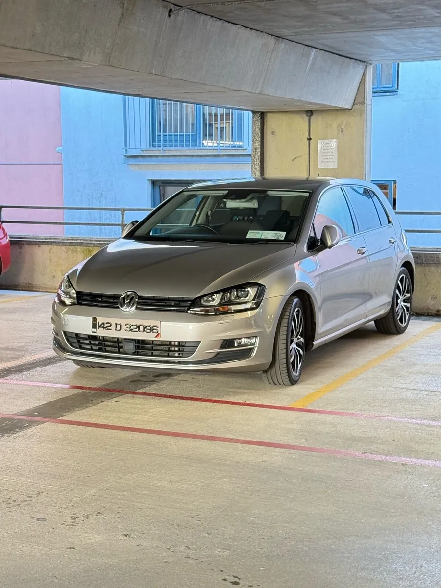 Vw Golf 1.4 TSI Highline Bluemotion - Image 1