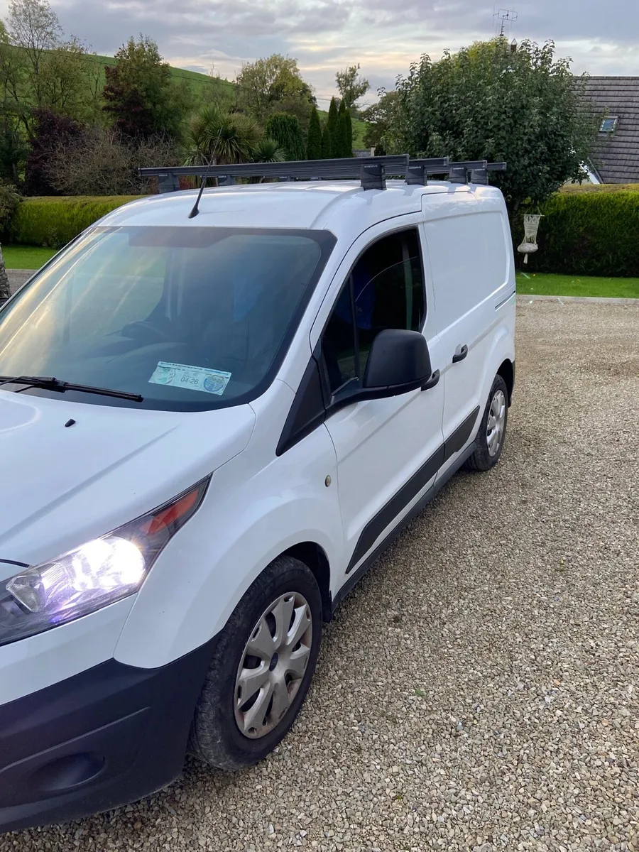 Ford Transit Connect - Image 2