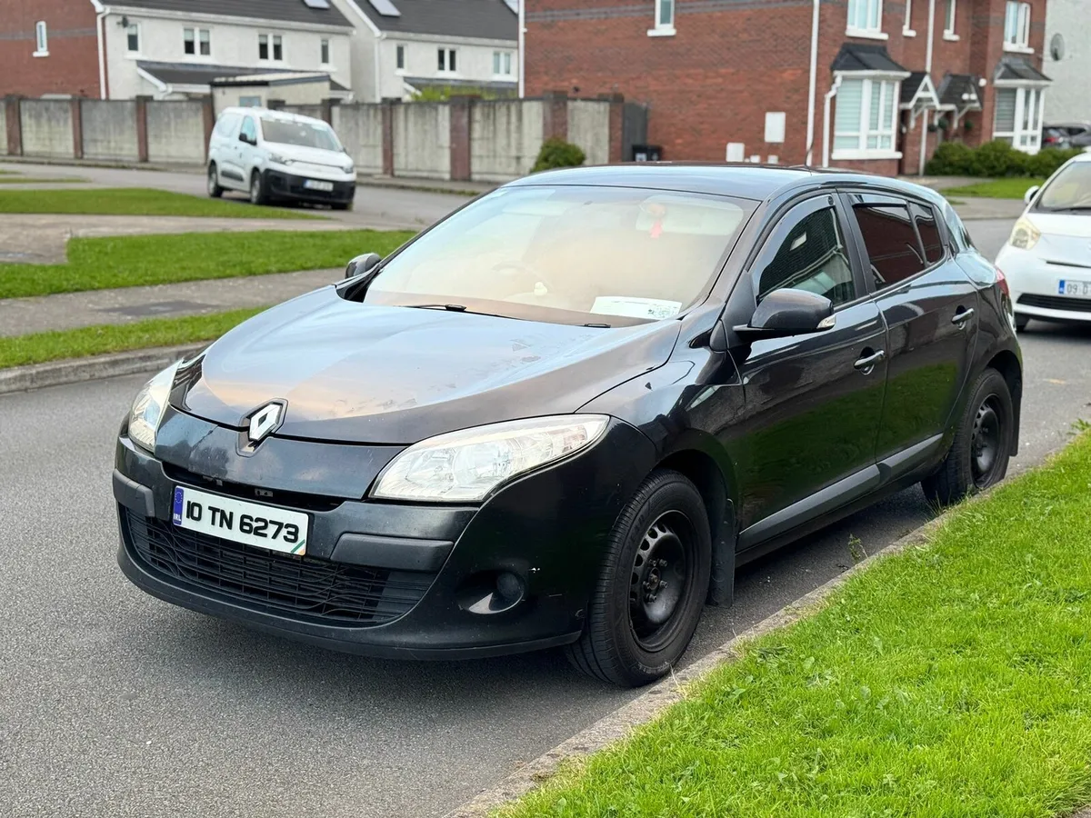 Renault Megan 1.5 Diesel 2010 - Image 2