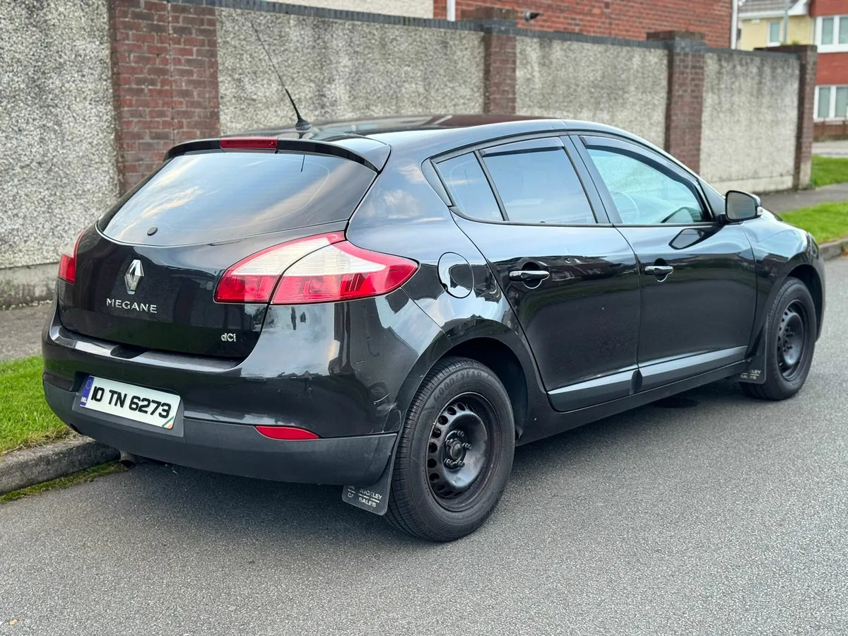 Renault Megan 1.5 Diesel 2010 - Image 4