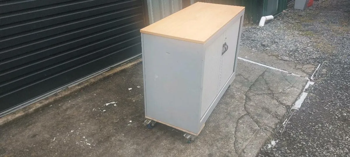 Workshop Tool Cabinet - Image 2