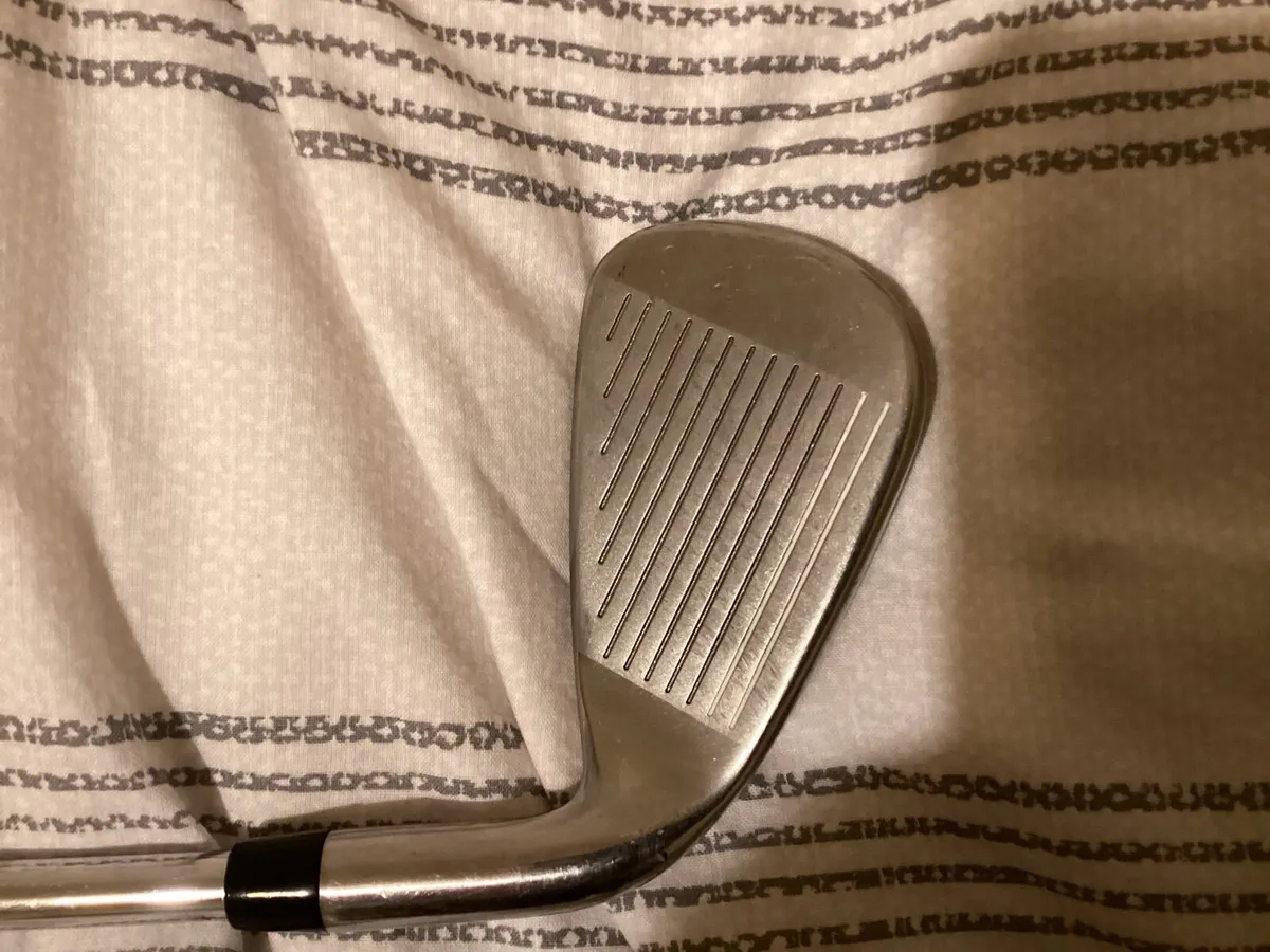 Mavrik irons - Left Hand - Image 4