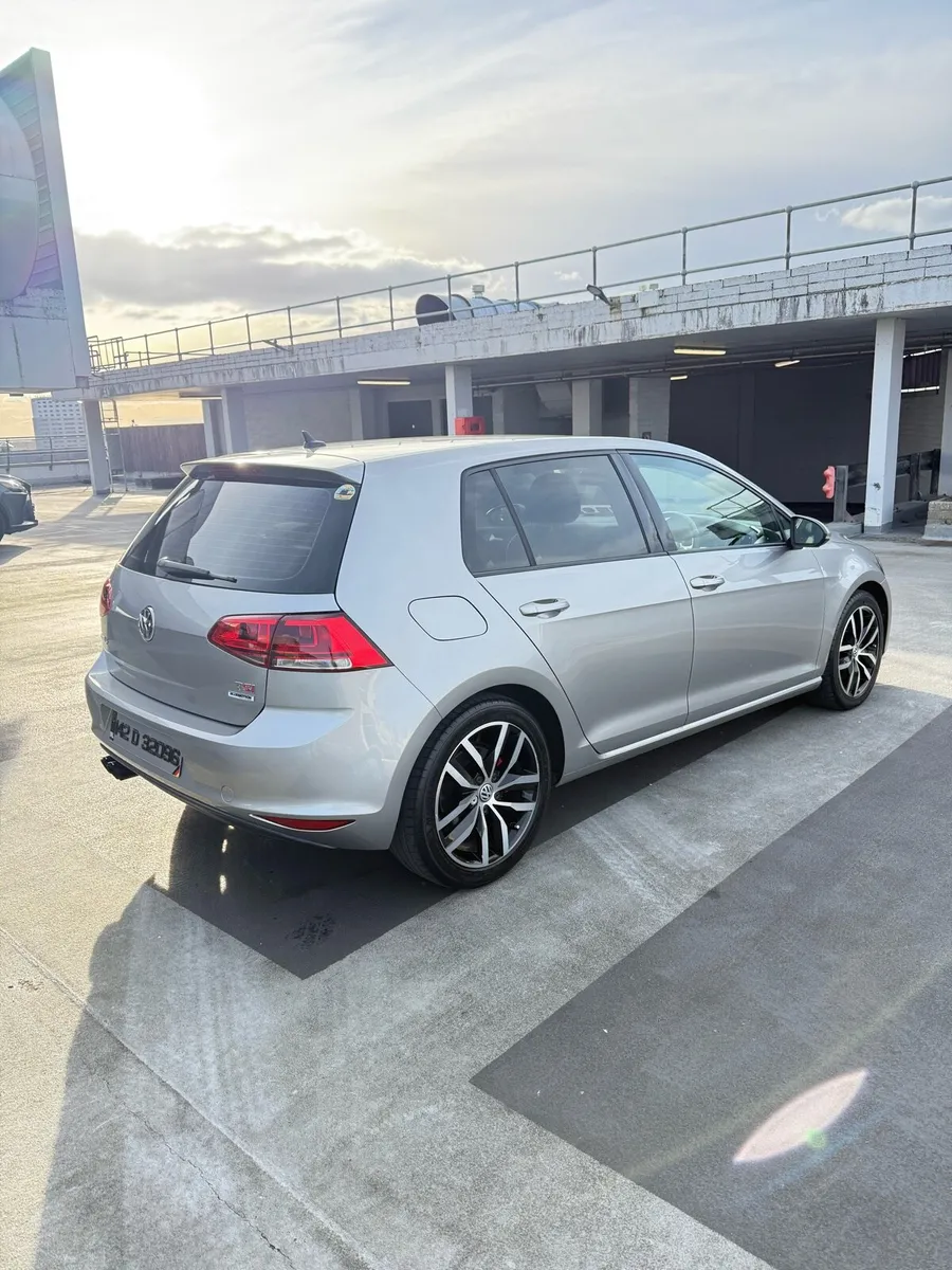 Vw Golf 1.4 TSI Highline Bluemotion - Image 2