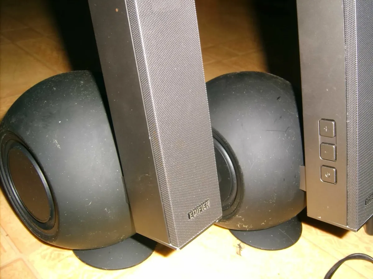 Bluetooth Speakers with Dual Bass - Image 4