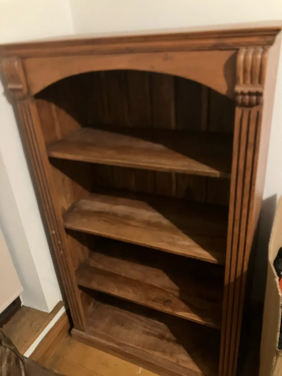 Book shelf - Image 1