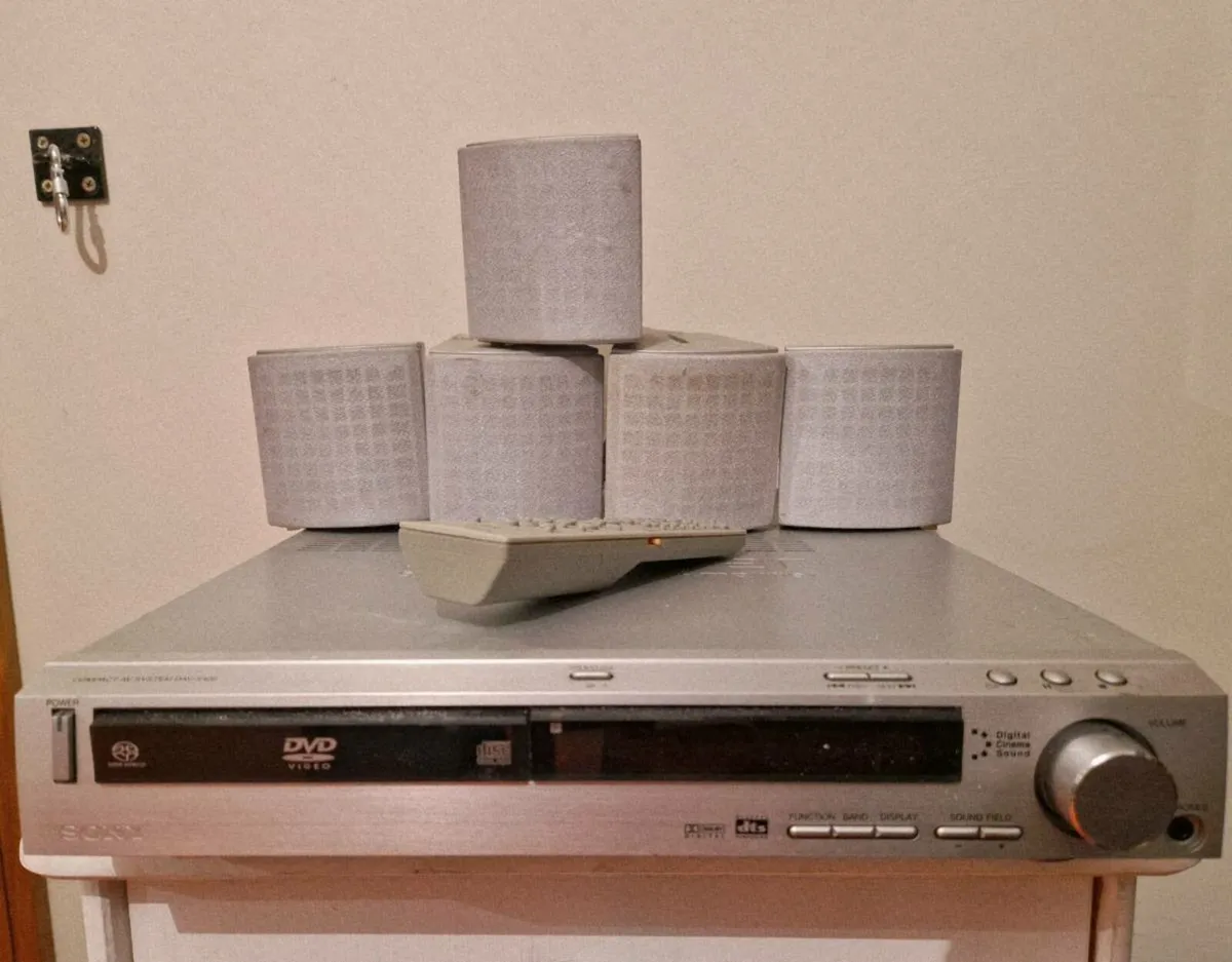 Home Theatre System - Image 1