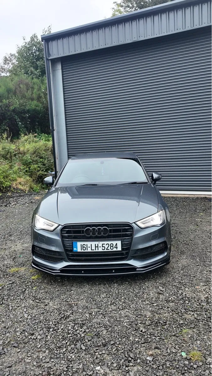 2016 Audi A3 S line - Image 2