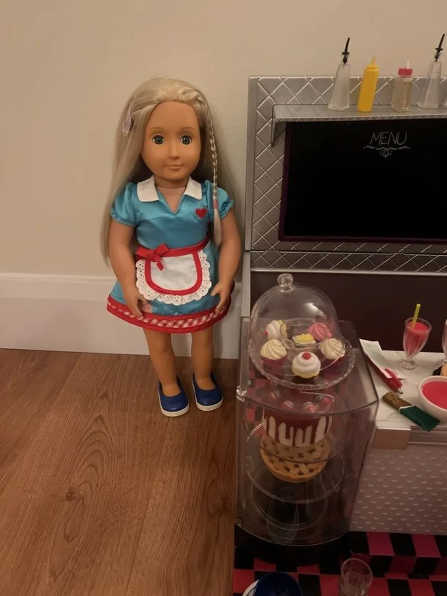 Our Generation Diner and 2 x Dolls - Image 1