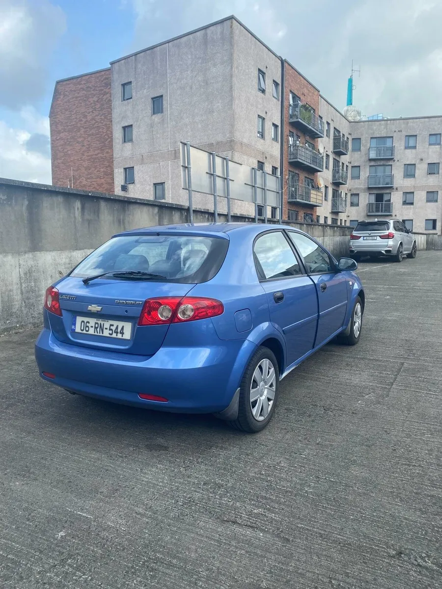 06 Chevrolet lacetti - Image 4