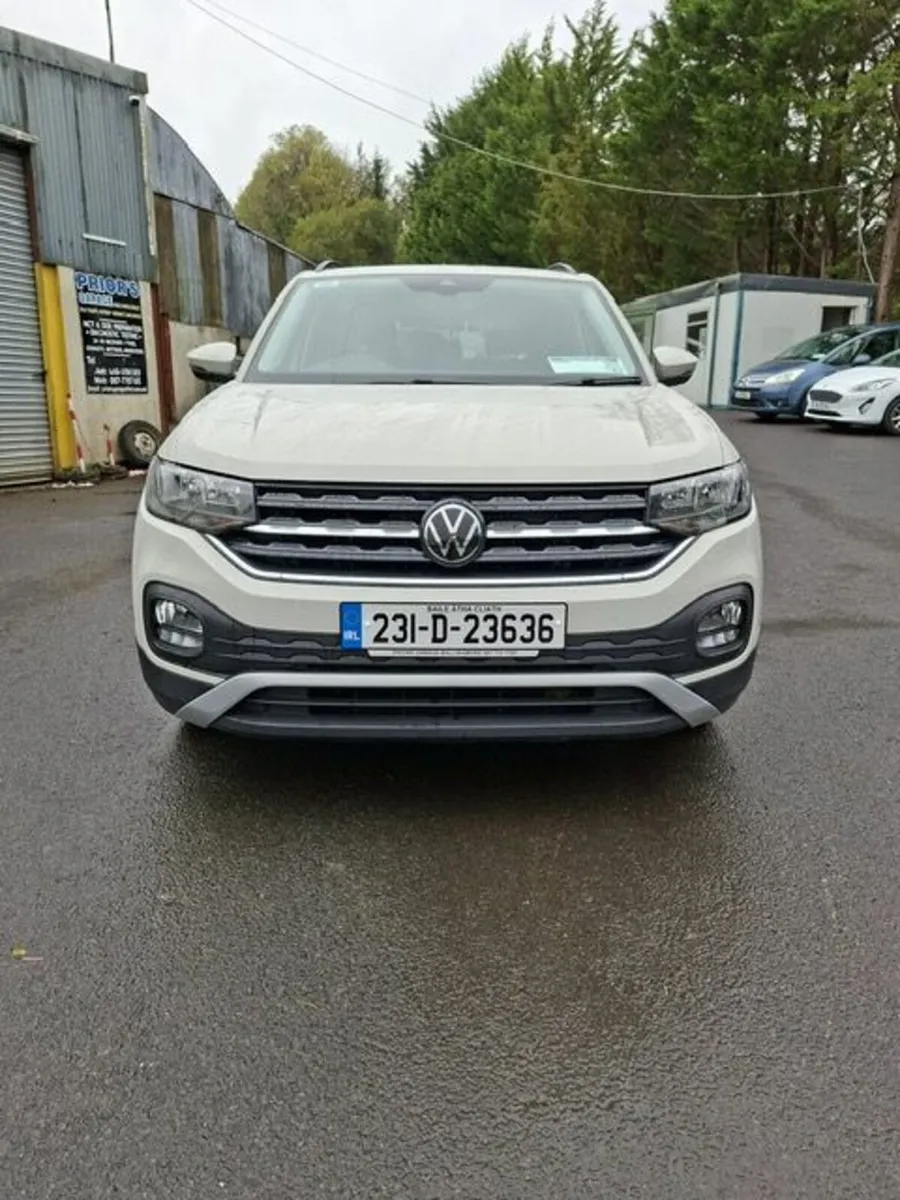 Volkswagen T-Cross 2023 - Image 1