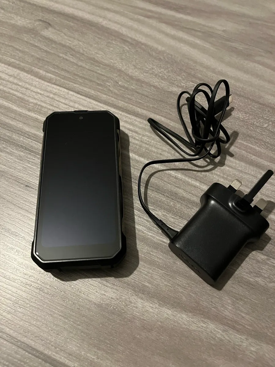 Unihertz Tank Mini Mobile Phone - Image 1