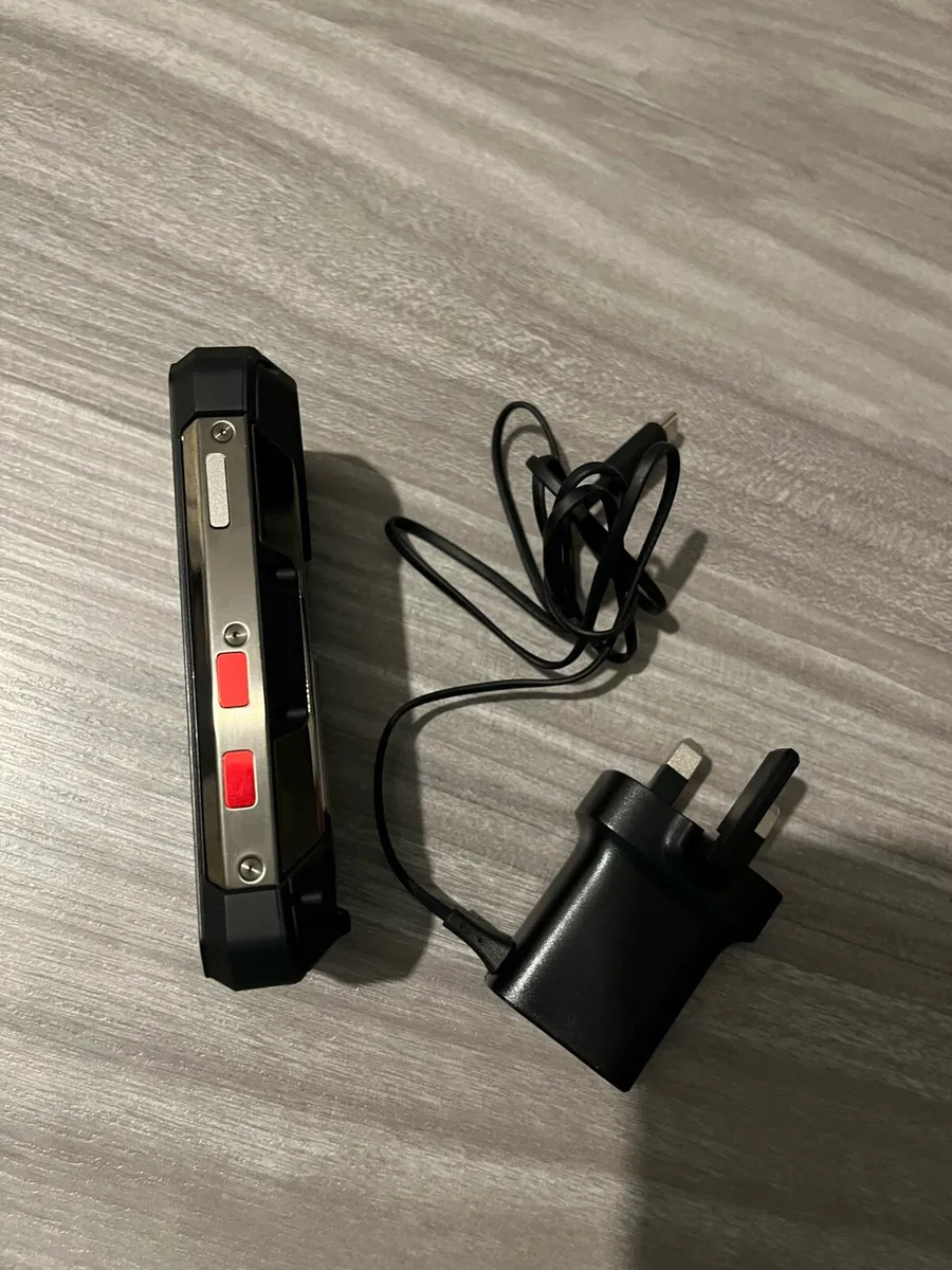 Unihertz Tank Mini Mobile Phone - Image 4