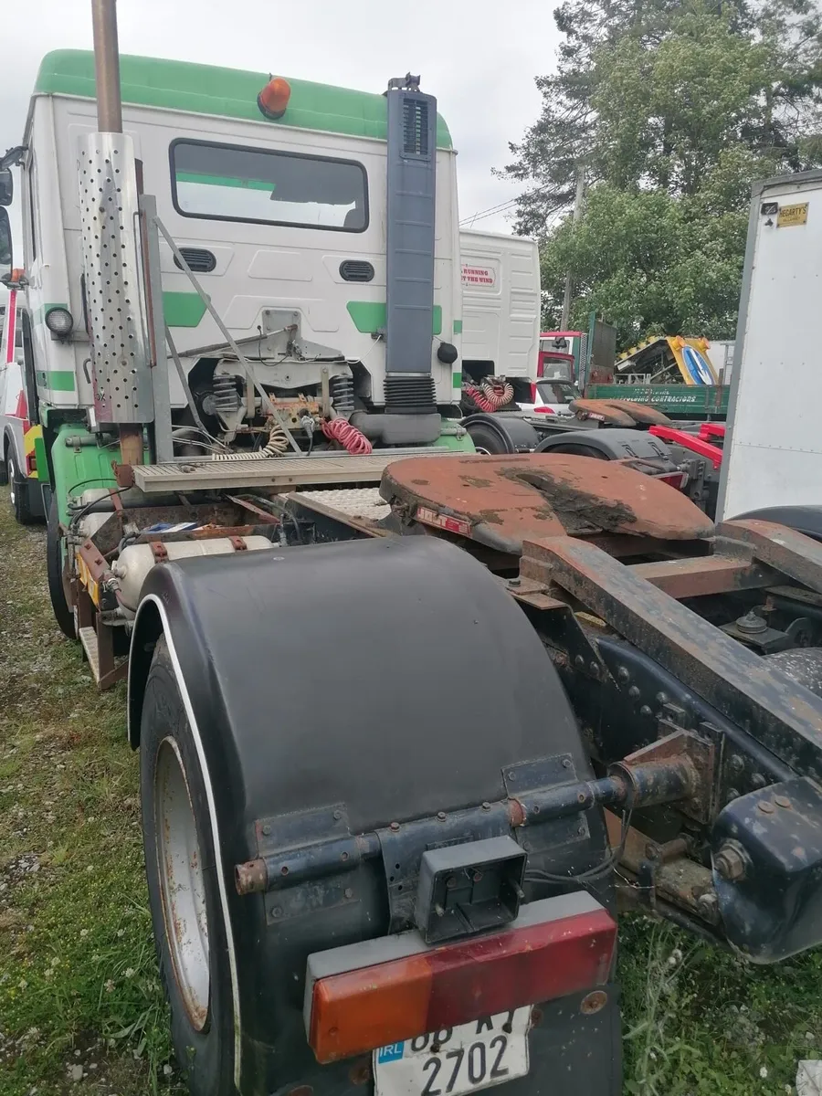 Volvo F10 - Image 4