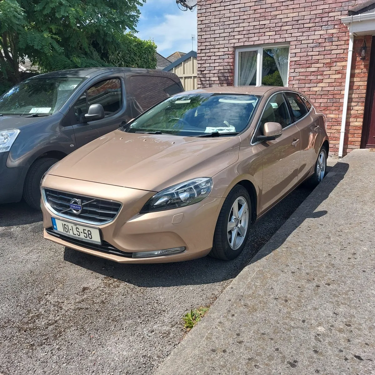 Volvo V40 2016 - Image 4