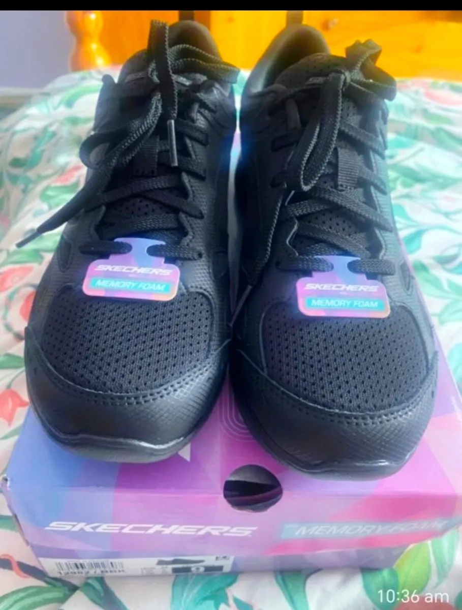 Skechers trainers - Image 1