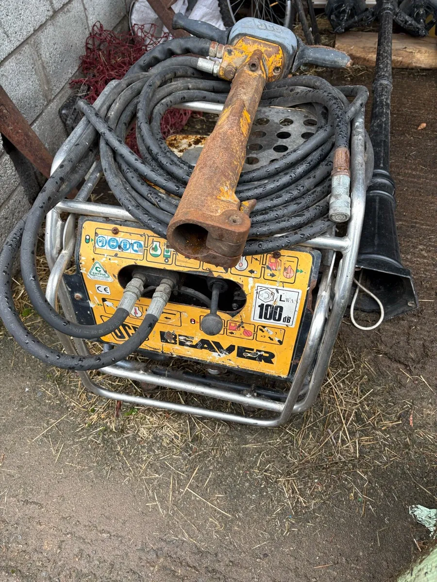 JCB Hydraulic Breaker - Image 1