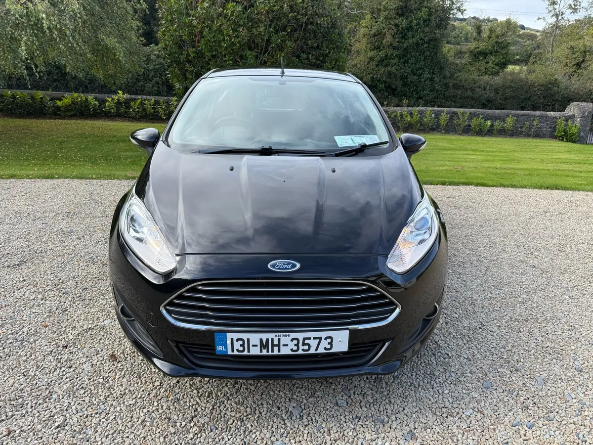 Ford fiesta - Image 2