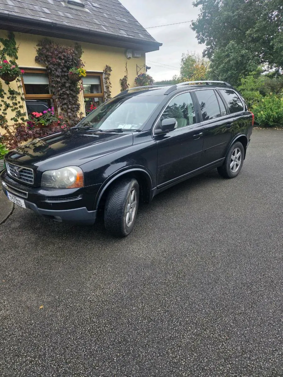 Volvo xc90 - Image 2