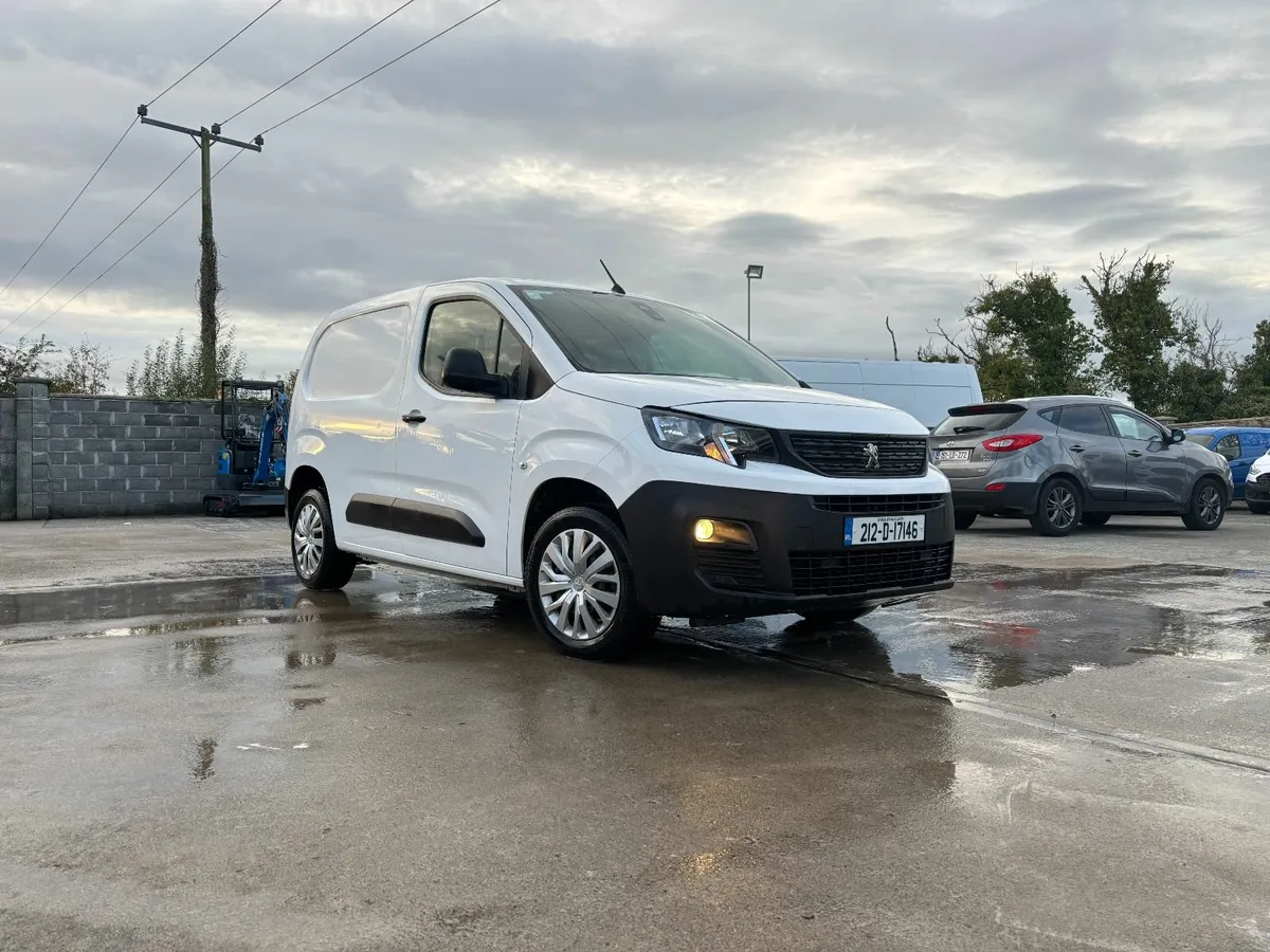 Top Spec, Low Mileage, Peugeot Partner... - Image 2