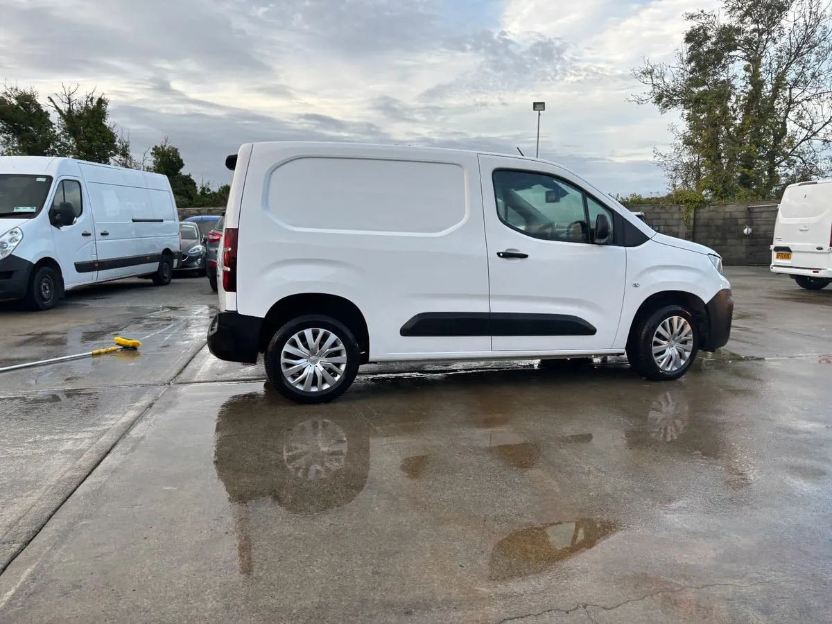 Top Spec, Low Mileage, Peugeot Partner... - Image 3