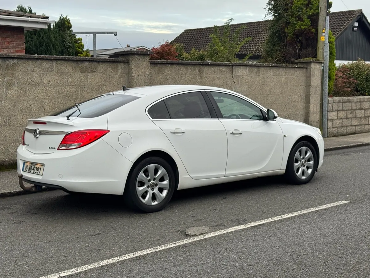 Vauxhall Insignia 2.0 Diesel NCT 03-2026 - Image 4