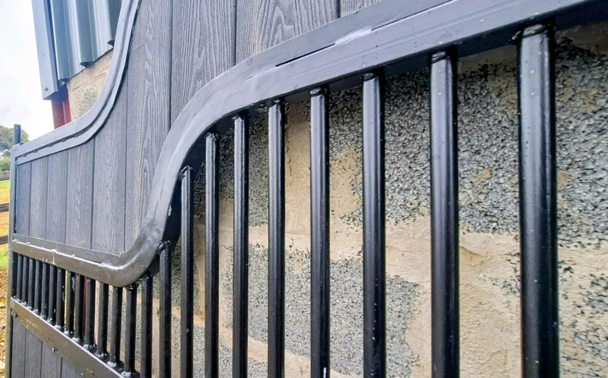 Entrance Gates - Image 3