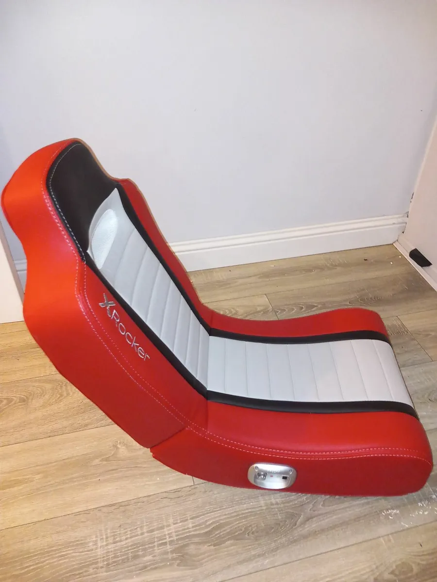 XROCKER GAMING CHAIR - Image 2