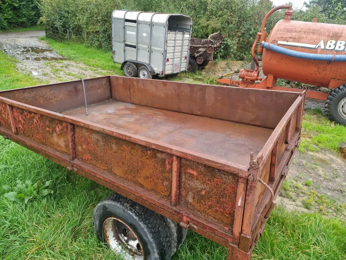 Tipping trailer - Image 3