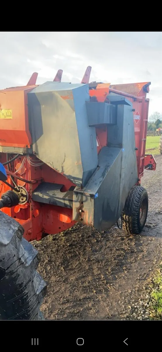 Kuhn Straw Chopper - Image 3