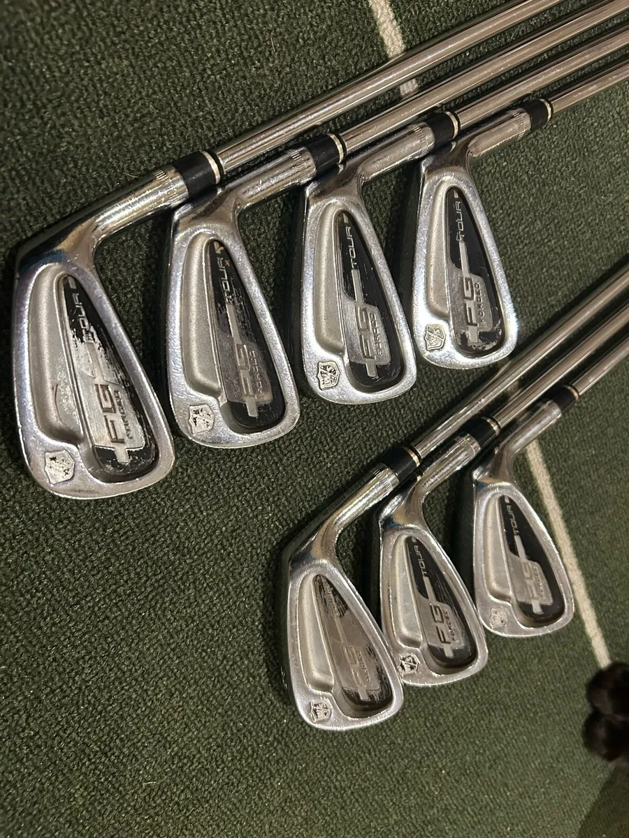 WILSON STAFF FG TOUR IRONS - Image 1