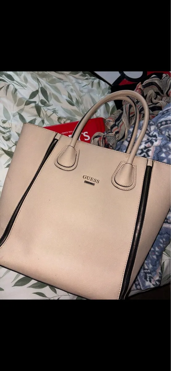 Guess Bag - Image 2