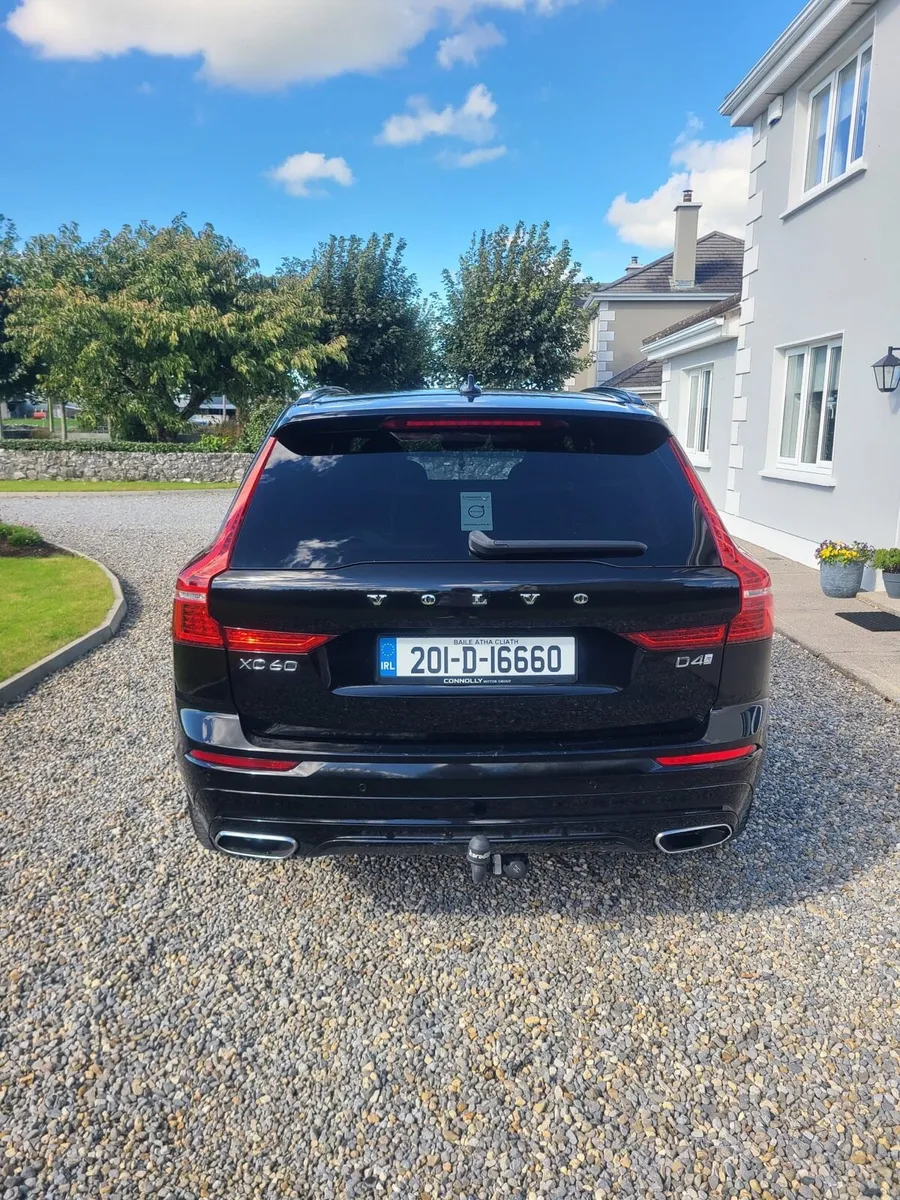 Volvo xc 60 r design - Image 2
