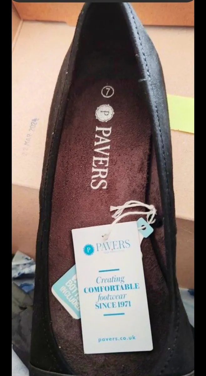 Pavers ladies shoes - Image 4