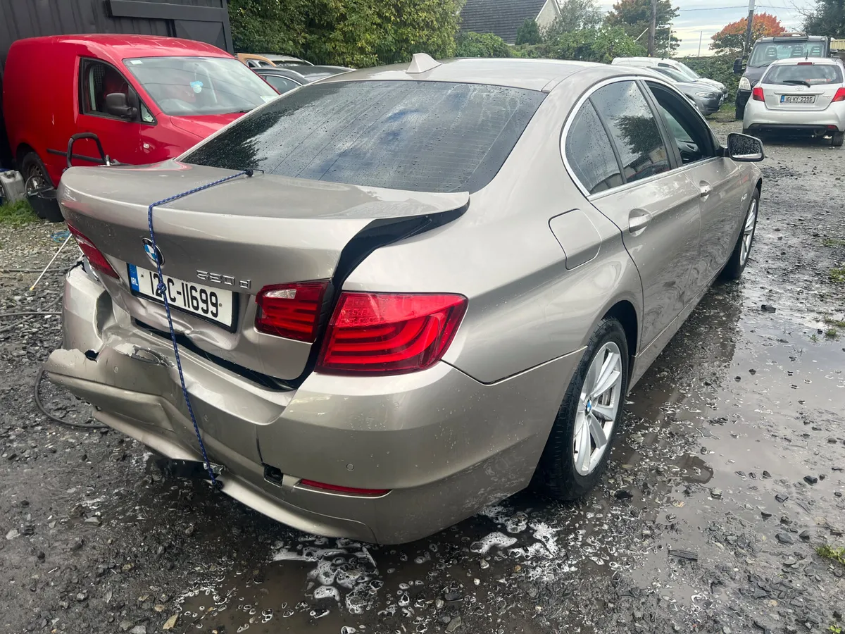 2012 BMW F10 520D Driving - Image 4