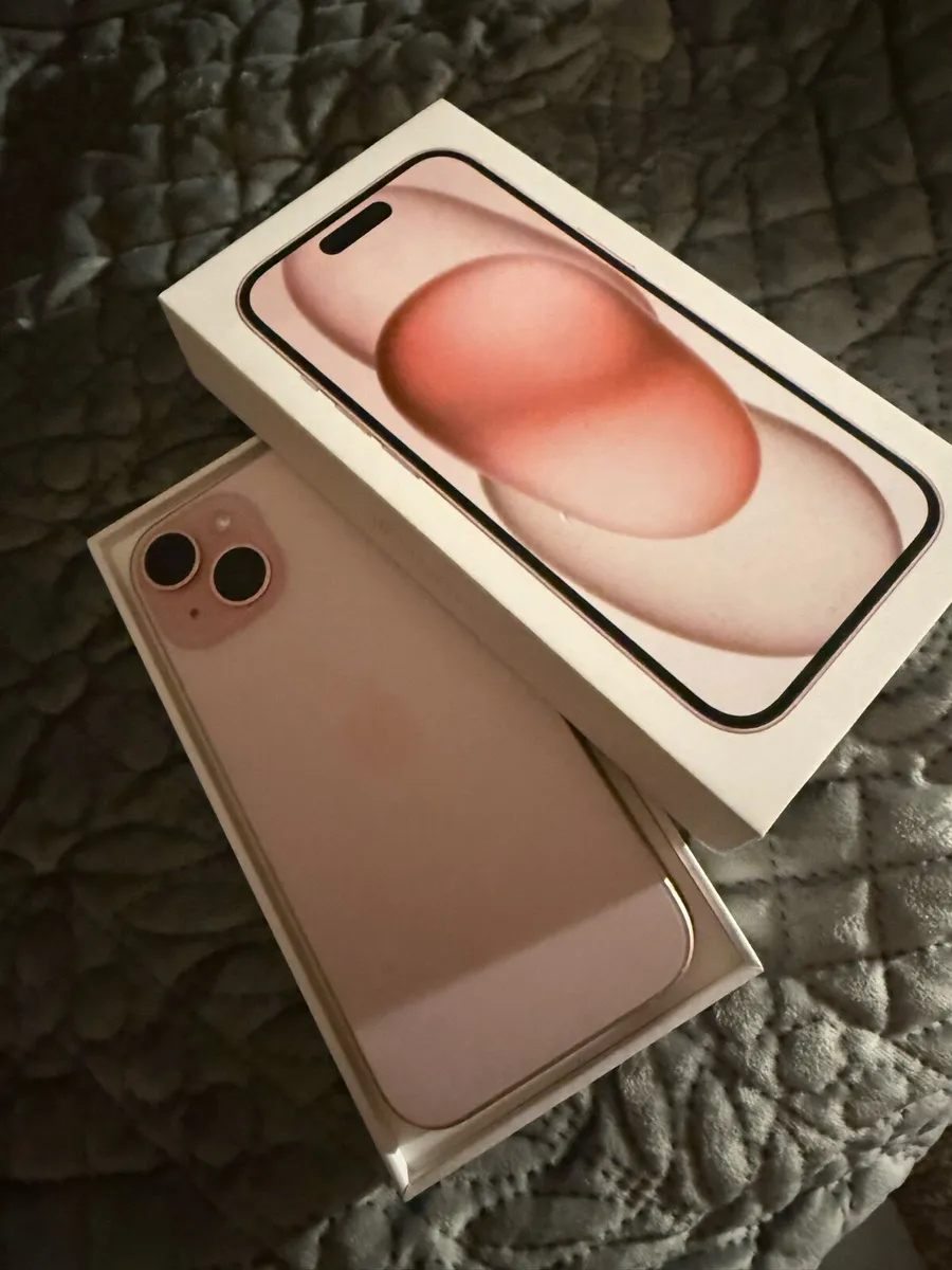 iPhone 15 Pink - Image 1