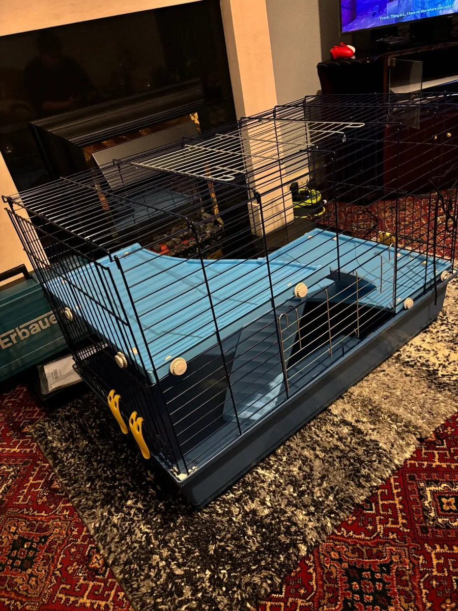 Rabbit cage - Image 1