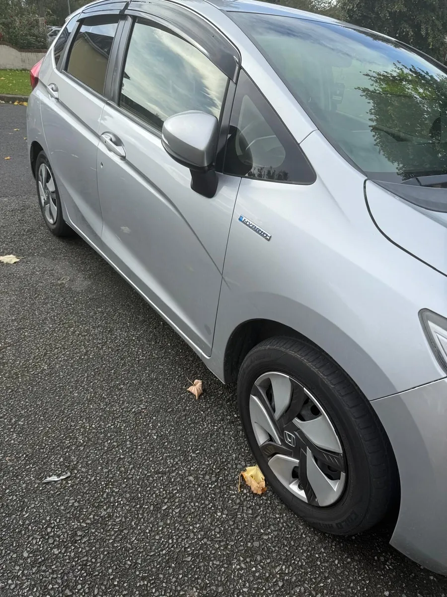 Honda Fit 2015 - Image 3