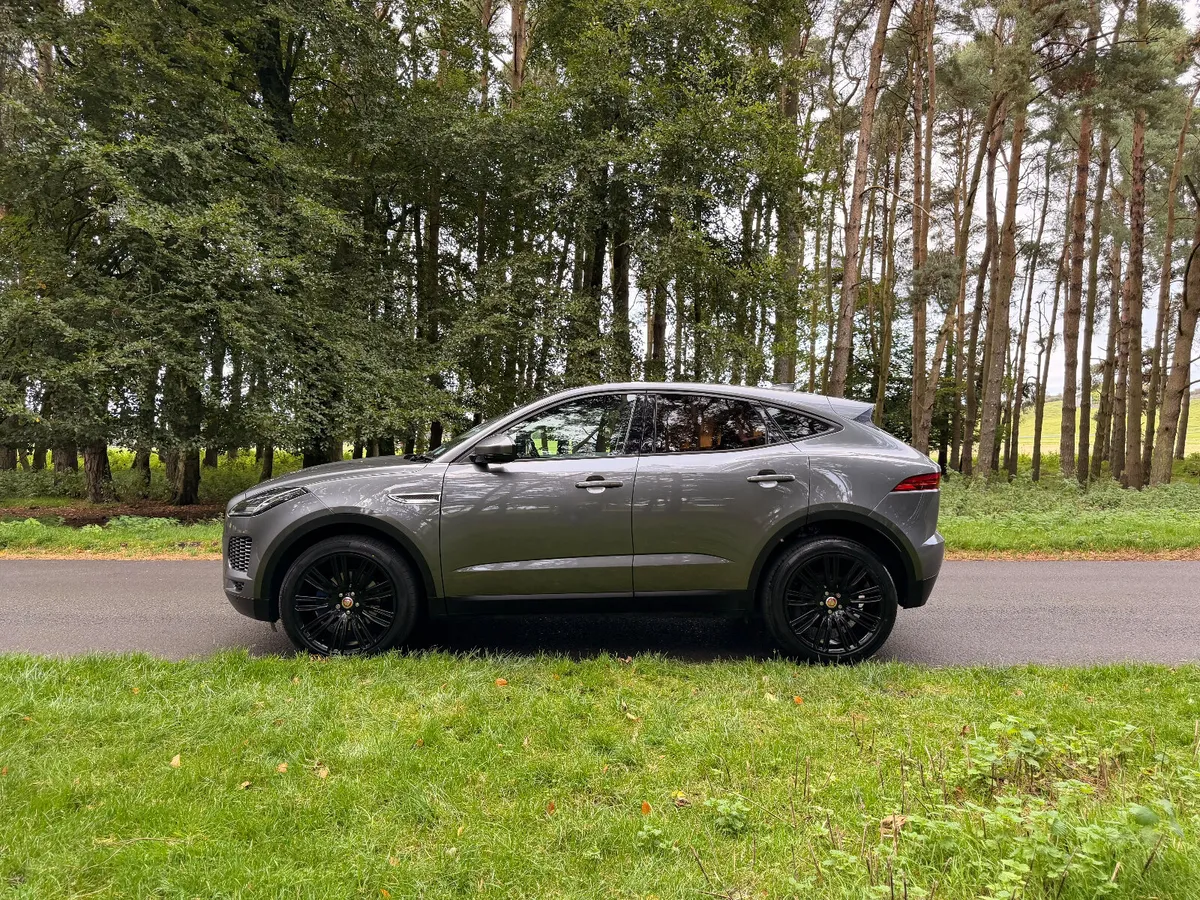 Jaguar E-Pace 2018 2.0D 150PS - Image 4