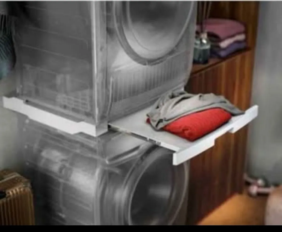 AEG Washer Dryer Stacking kit - Image 2