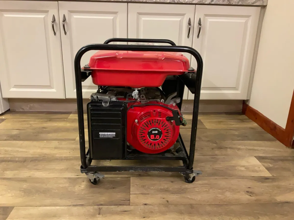 GENERATOR  JETMAN    UPG 3800 - Image 4