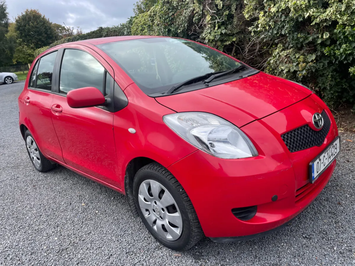 Toyota Yaris 2007 - Image 2