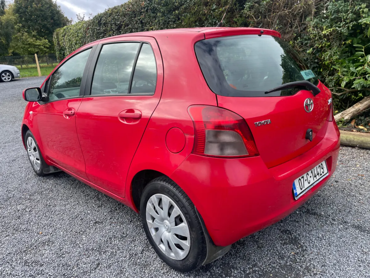Toyota Yaris 2007 - Image 3