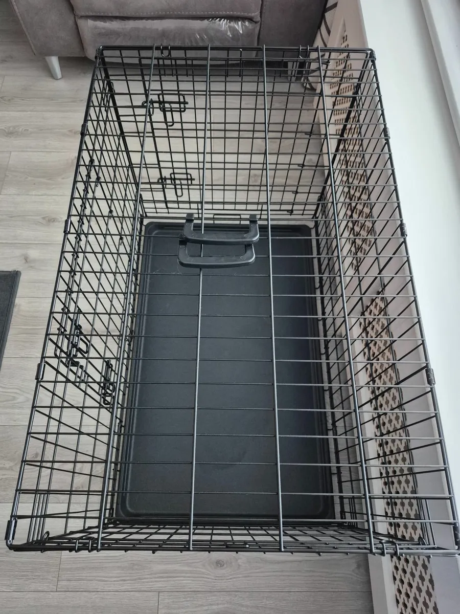 Pet Crate Practically Brand New - Image 1