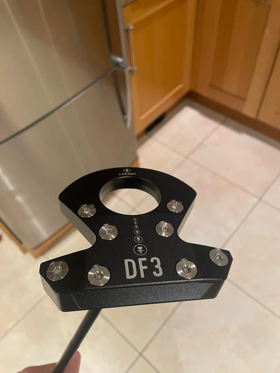 Lab DF3 putter - Image 1