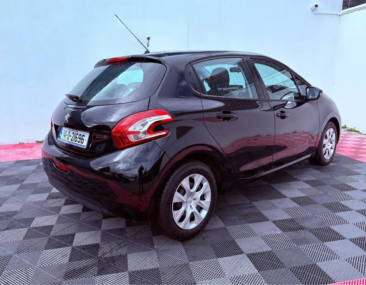141 Peugeot 208 1.0 petrol new Nct/taxed - Image 3