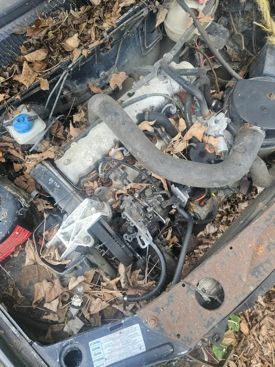 Peugeot   205 parts - Image 2