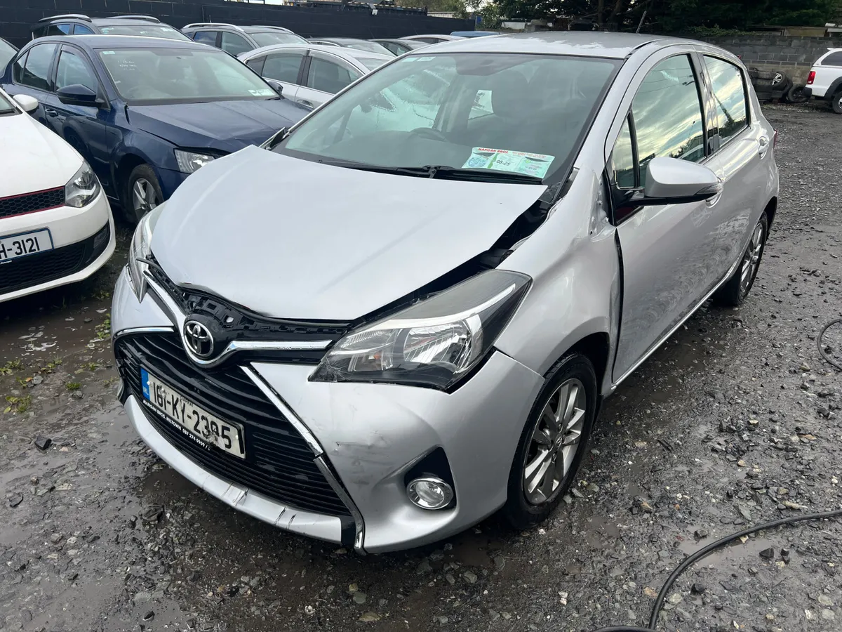 2016 Toyota Yaris only 57 kms - Image 4